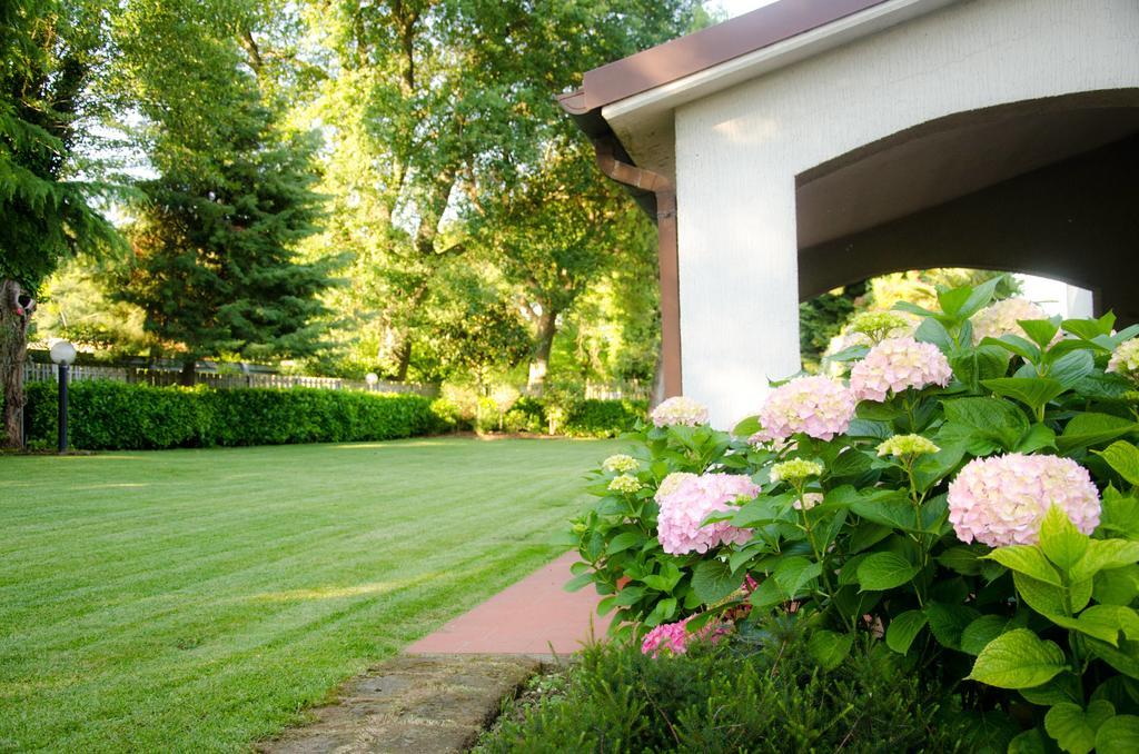 La Coccinella Bed & Breakfast Iesi Exterior photo